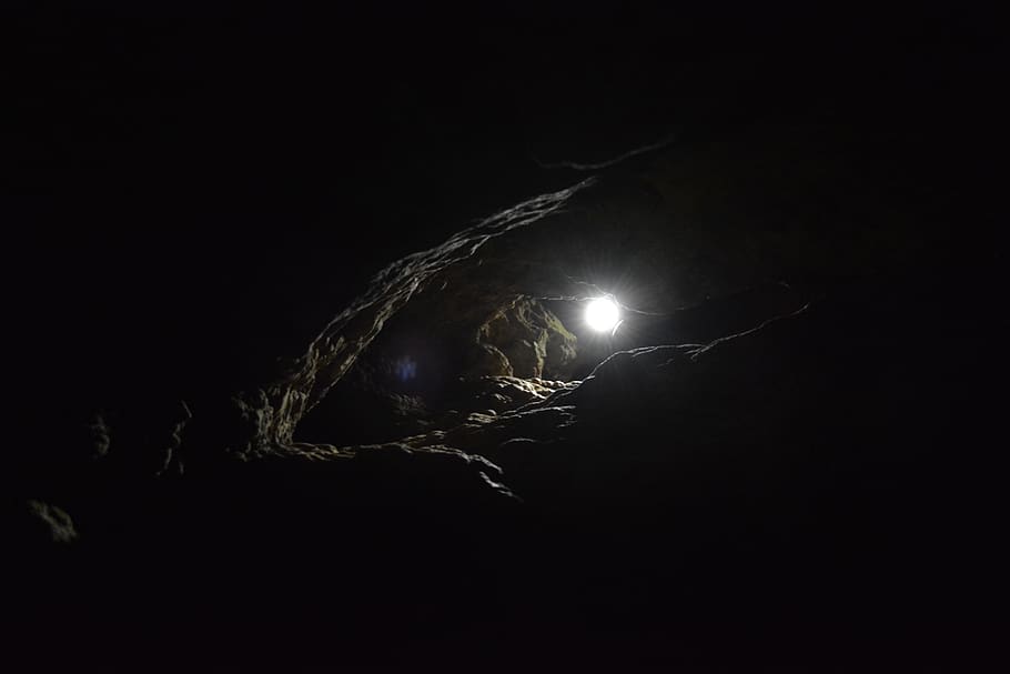 dark, light, cave, night, sky, shining, signal, shadow, gloomy HD wallpaper
