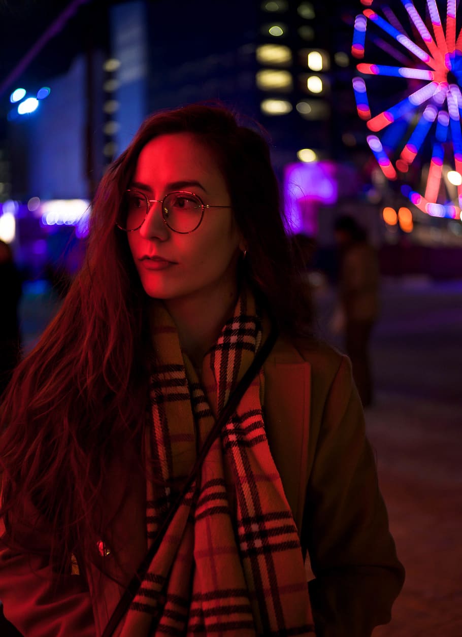 HD wallpaper: canada, montreal, girl, beautiful girl, lights, bokeh ...