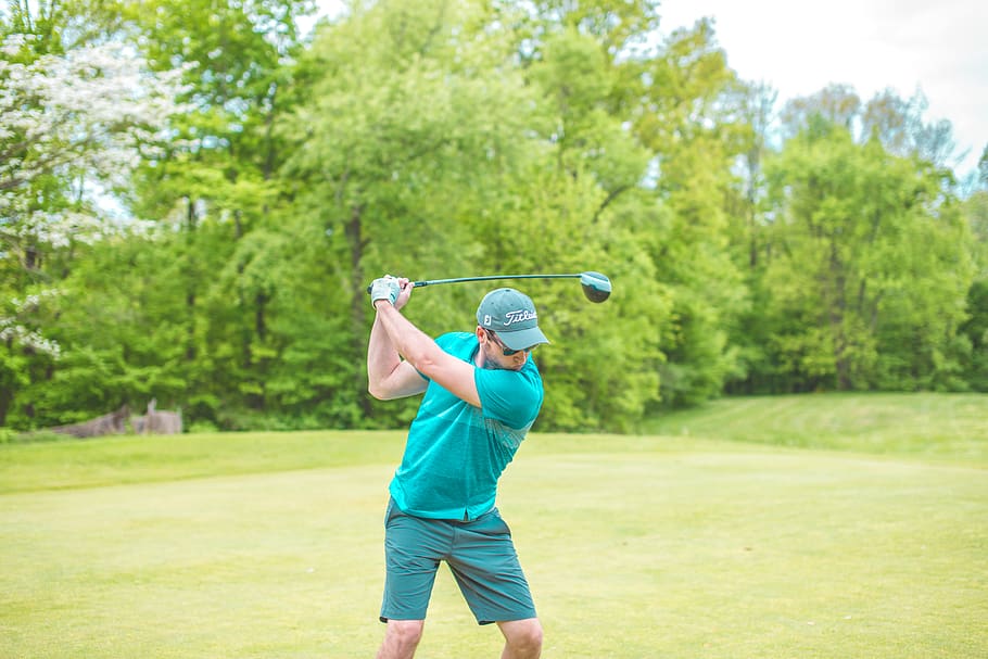 man striking golf ball, sport, one person, plant, green color HD wallpaper