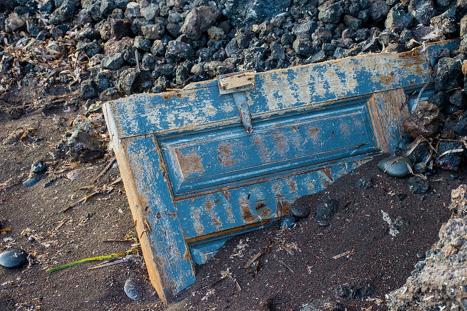 decay, abandoned, ancient, ruin, wood, blue, broken, sand, beach HD wallpaper