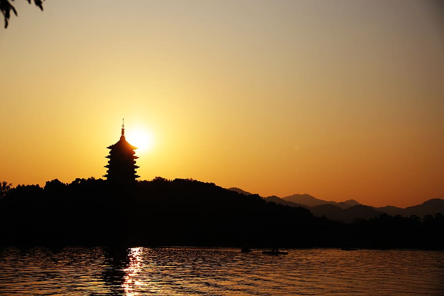 hangzhou-west-lake-leifeng-pagoda.jpg