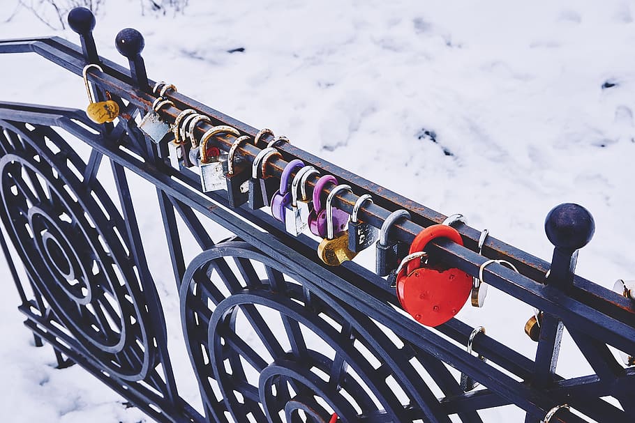 padlocks, locked, railing, snow, winter, metal, cold temperature HD wallpaper