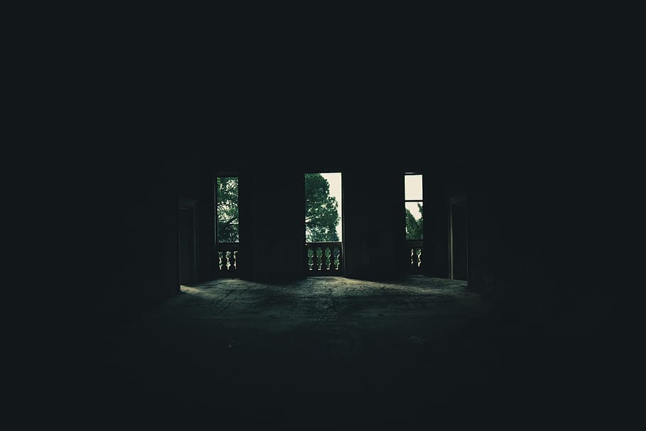 Silhouette Photography of Concrete Building Post, abandoned building HD wallpaper