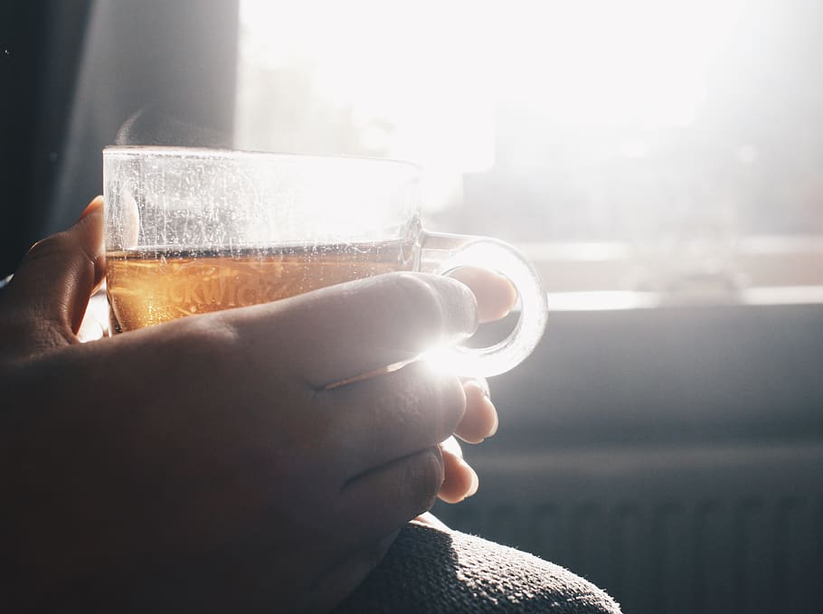 tea, mug, hotdrink, sunlight, hands, coffee, human body part HD wallpaper