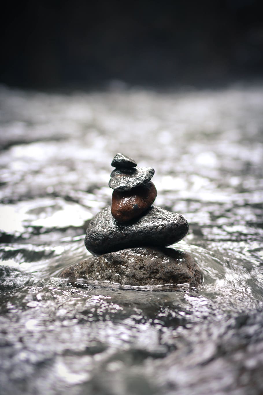 close-up photo of stones on top of each other surrounded by water HD wallpaper