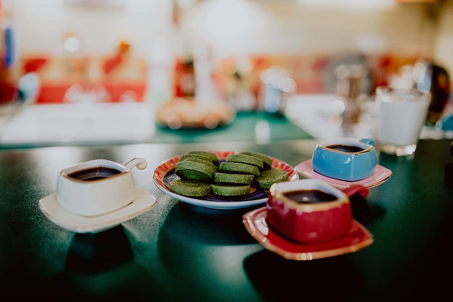 Coffee and Green Tea Cookies, books, red, food and drink, table HD wallpaper