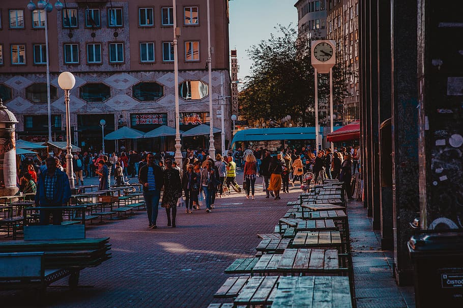 people walking on street, building, person, sunset, sunrise, crowd HD wallpaper