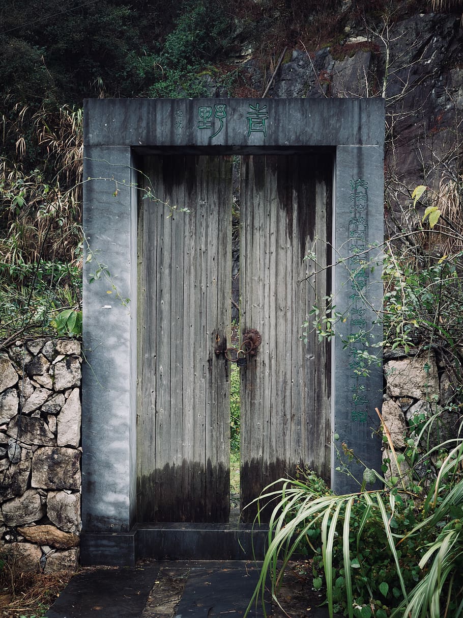 closed gray door, outdoors, nature, building, housing, countryside HD wallpaper