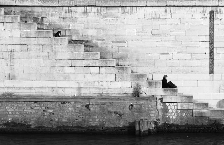 stairs, steps, black and white, river, alone, stairway, brick HD wallpaper