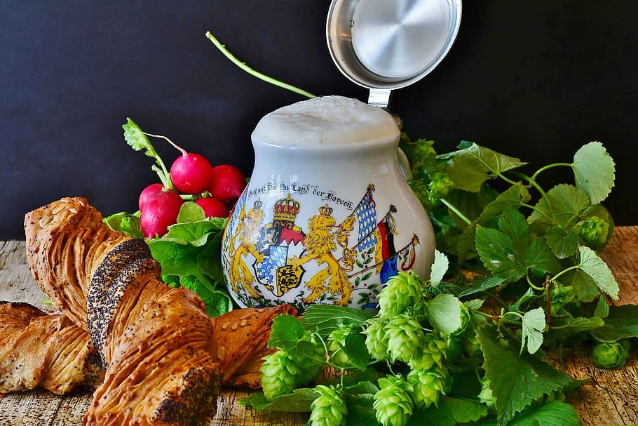 beer, beer mug, bread, snack, baked goods, radishes, hops, bavaria HD wallpaper
