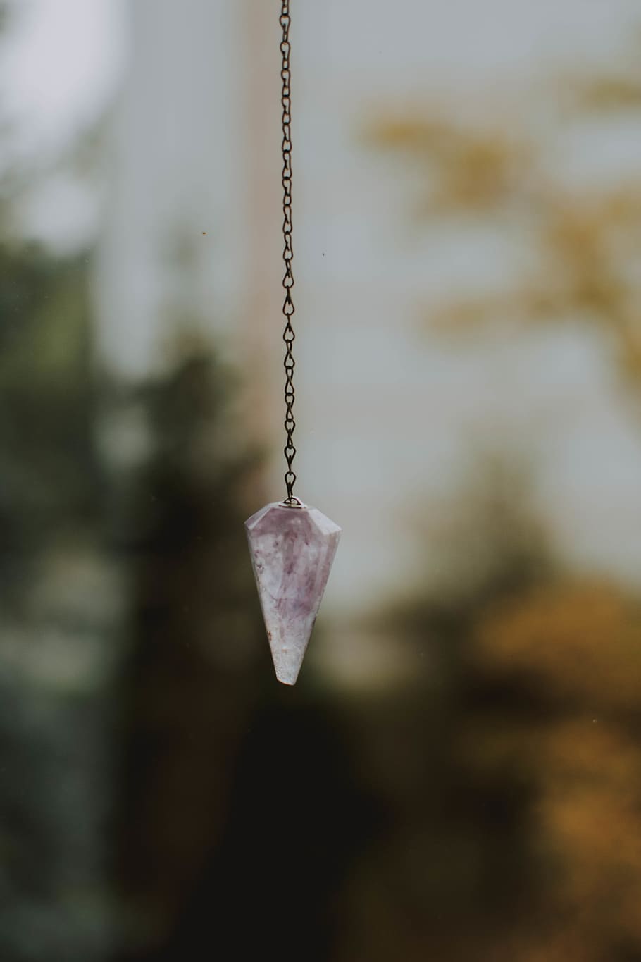 clear crystal hanging on chain, austria, focus on foreground HD wallpaper