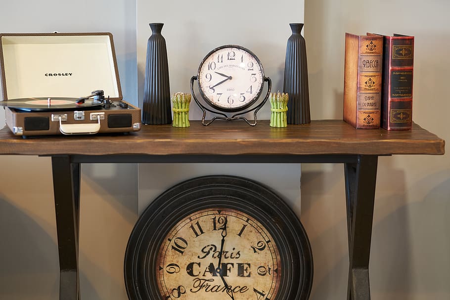 time, decor, minutes, ancient, nostalgia, old, watches, seconds HD wallpaper