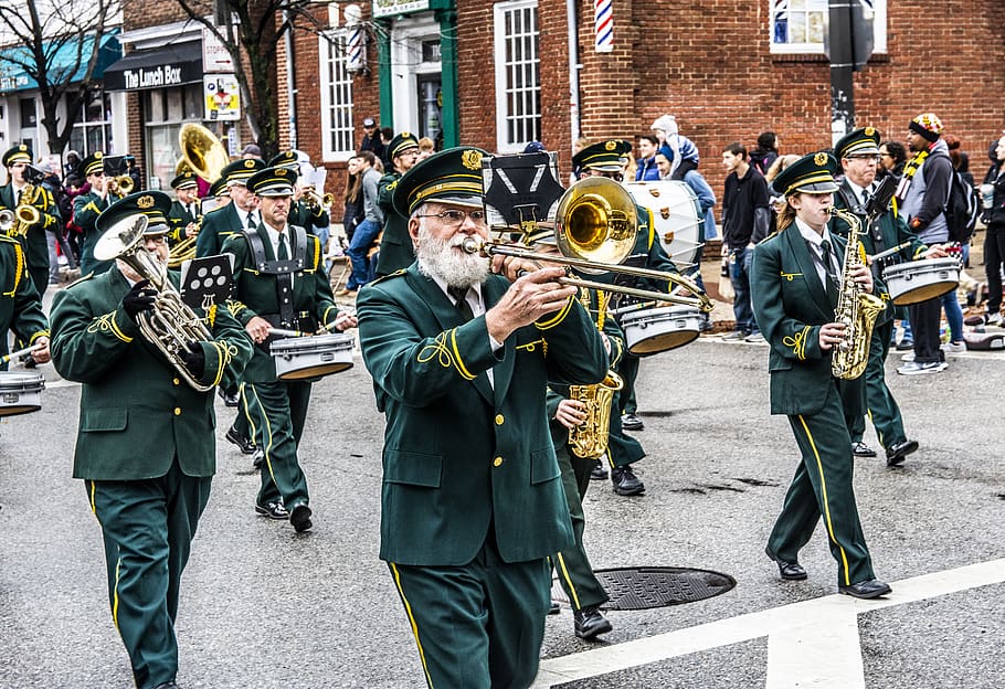 parade, mayor, baltimore, marching, band, city, urban, pugh HD wallpaper