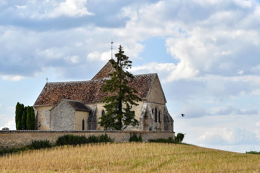 church, fields, building, sky, la genevraye, france, cloud HD wallpaper