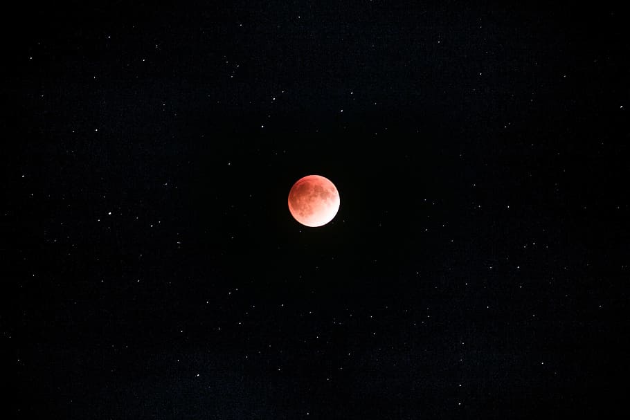 Red moon and star in the clear sky, black, bright, detail, glow