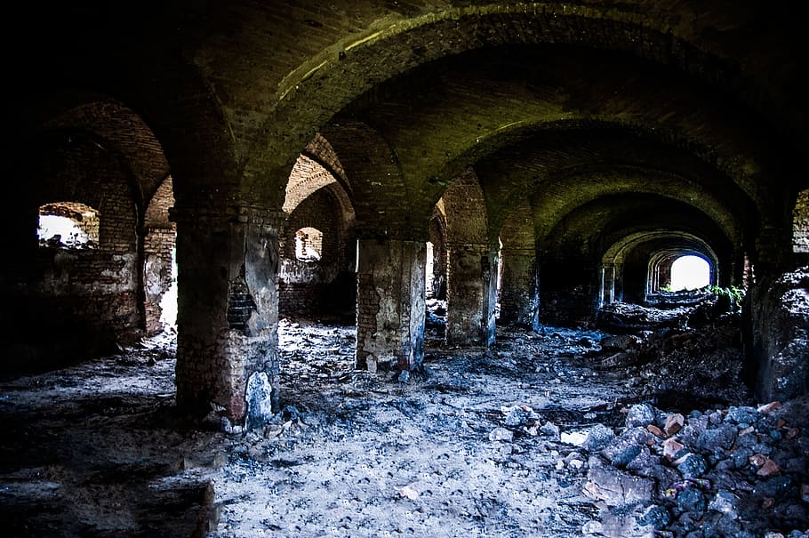 Brown Concrete Column, abandoned, arches, architecture, building HD wallpaper