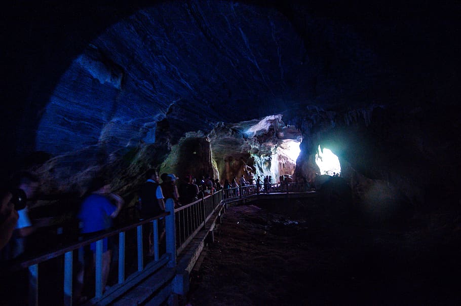 bat cave, langkawi, malaysia, group of people, night, architecture HD wallpaper