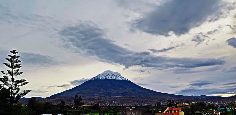 peru, arequipa, mountain, clouds, el misti, bird, cloud animal, HD wallpaper
