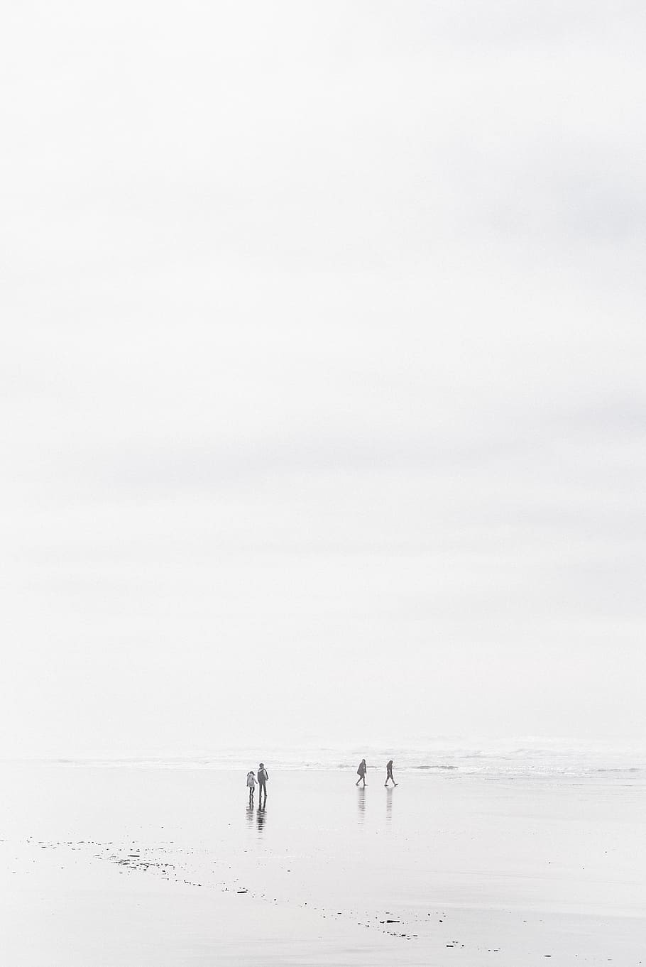 four person's walking near shoreline at daytime, minimal, mist HD wallpaper