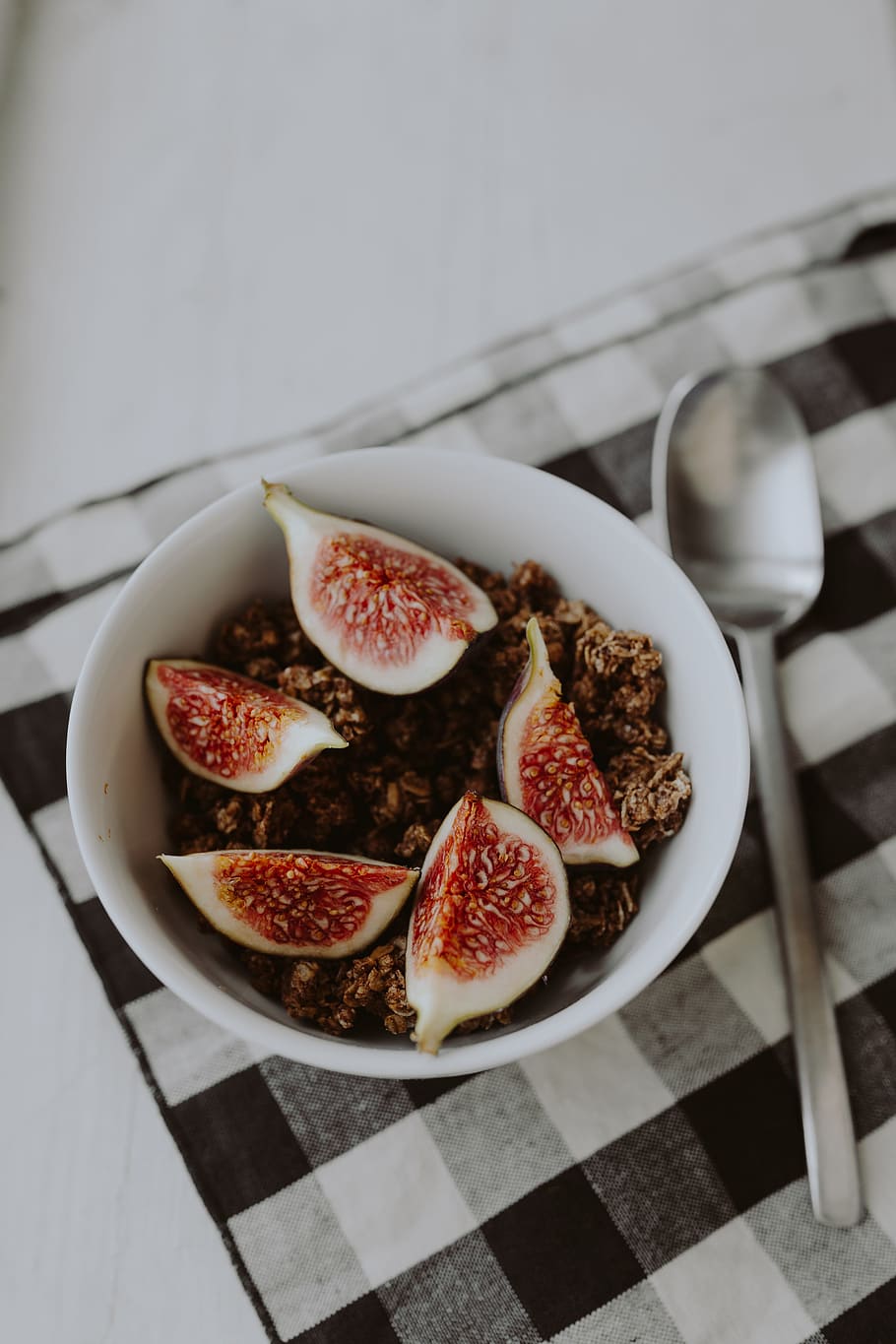 Bowl of crunchy granola and figs, breakfast, fruits, meal, morning