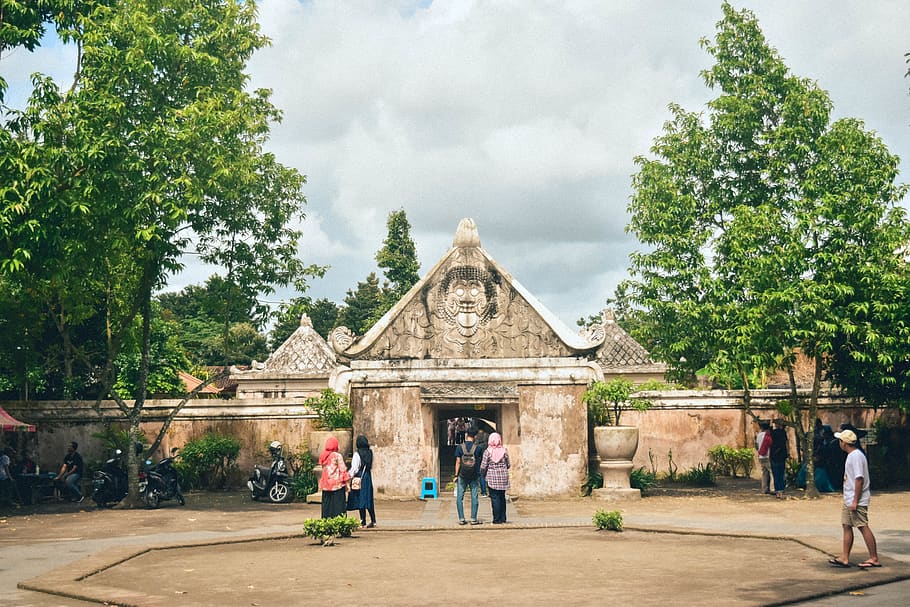 indonesia, yogyakarta, tree, group of people, architecture, HD wallpaper