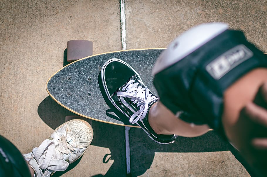 Skater Blurry Wallpaper : Skateboard Blur Background ...