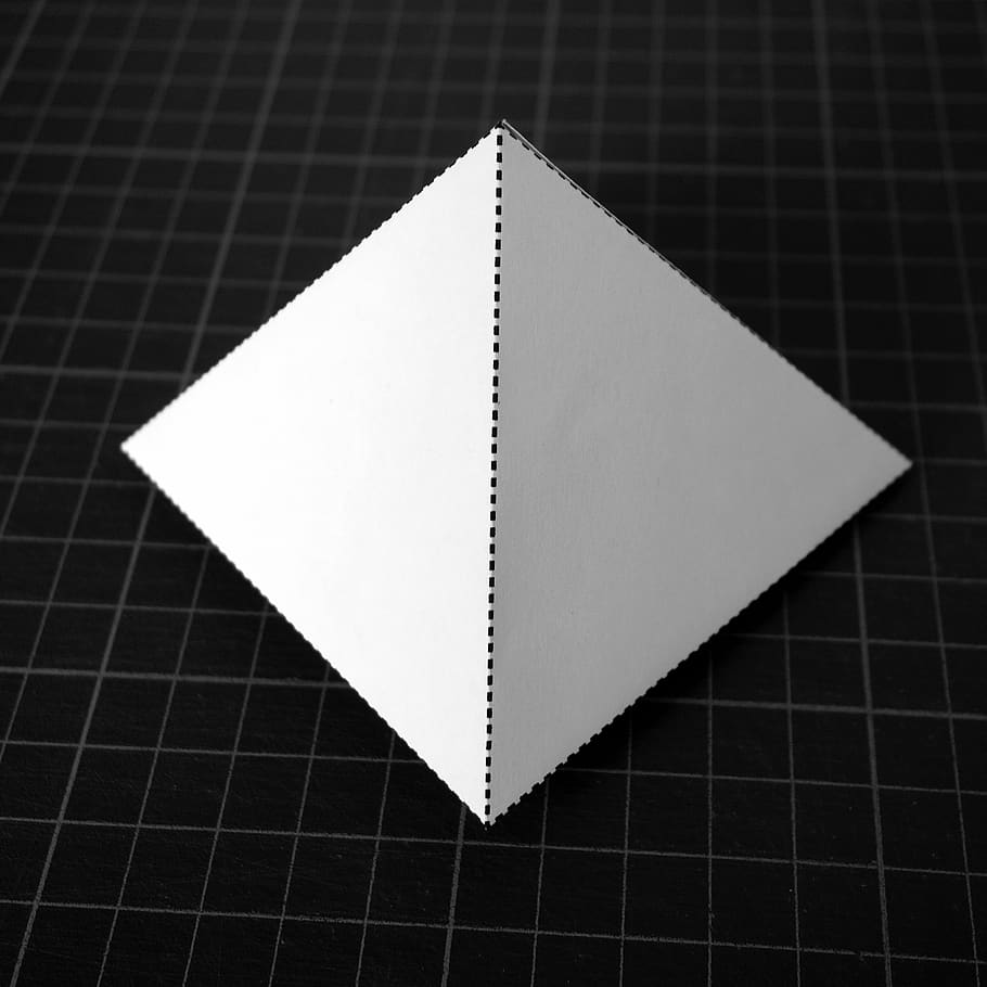 white 4-sided pyramid 3D model, paper, origami, art, white color HD wallpaper