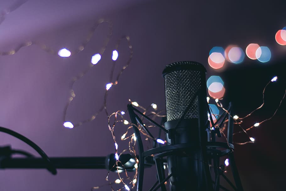 Selective Focus Photography of Condenser Microphone, 4k wallpaper