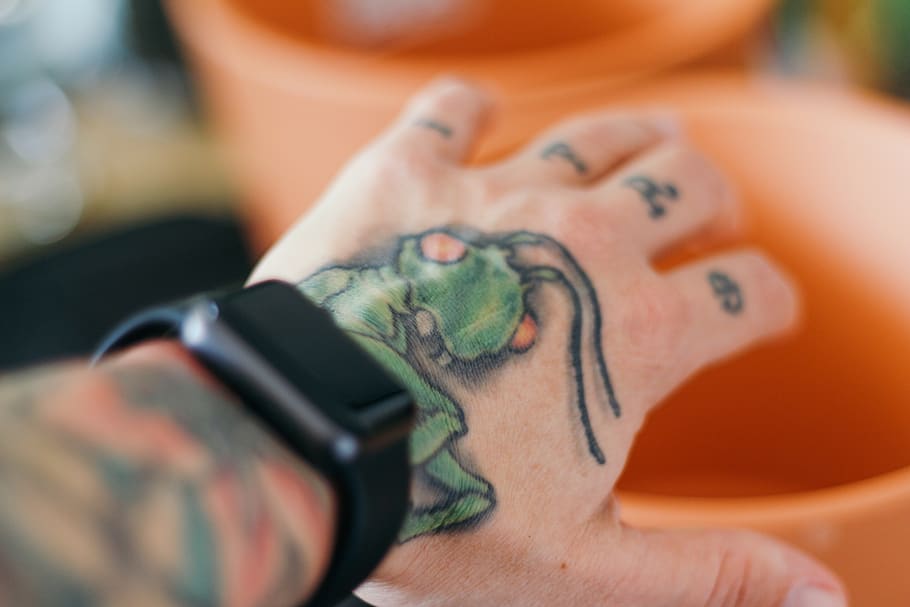 Apple Watch has tattoo trouble Apple confirms  CNET