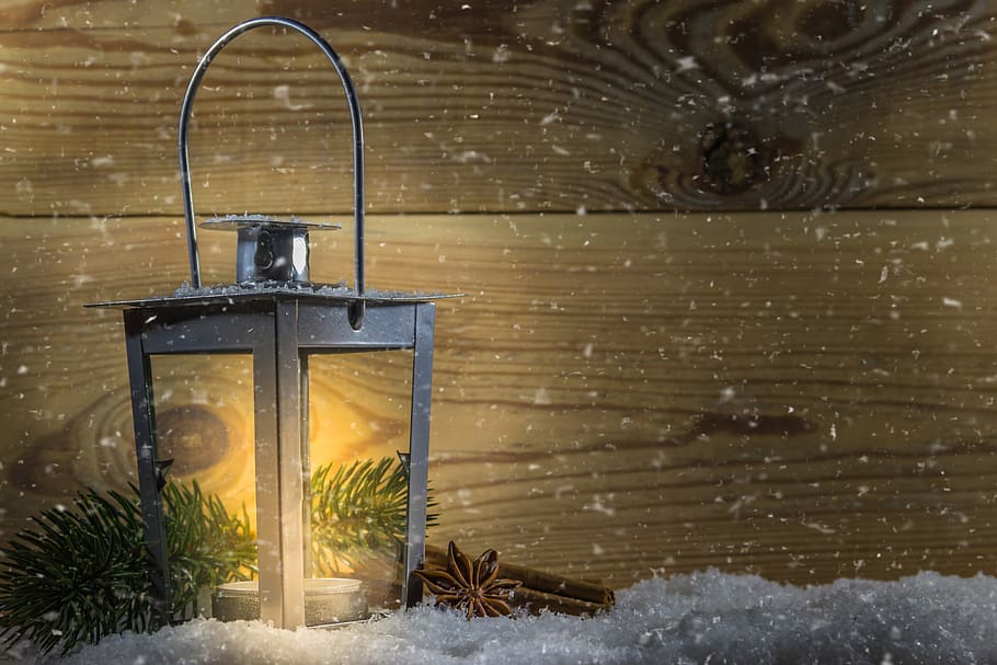 lantern, glow, light, snow, snowflakes, winter, wood, background, HD wallpaper