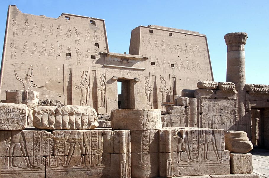 egypt, edfu, temple, tower, ruins, gods, horus, religion, architecture HD wallpaper