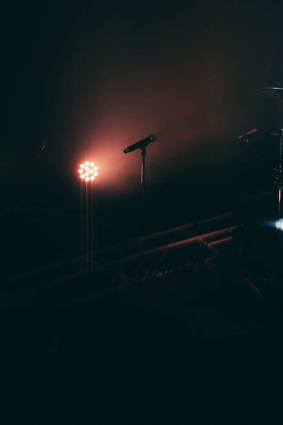black microphone on stand across lights, lighting, stage, lamp post, HD wallpaper