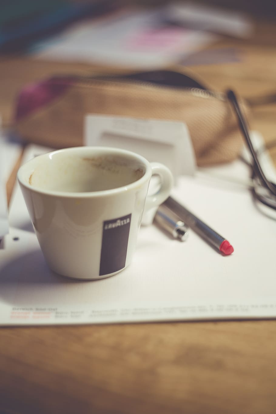 cup, paper, office, pen, work, desk, blur, mug, drink, table HD wallpaper