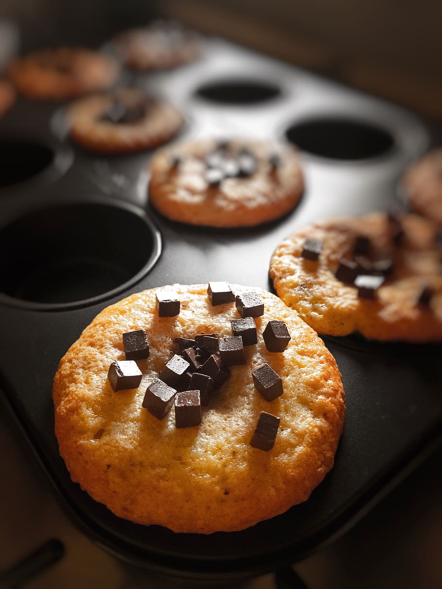 Chocolate Cupcakes, bake, baked, bakery, baking, brown, candy HD wallpaper