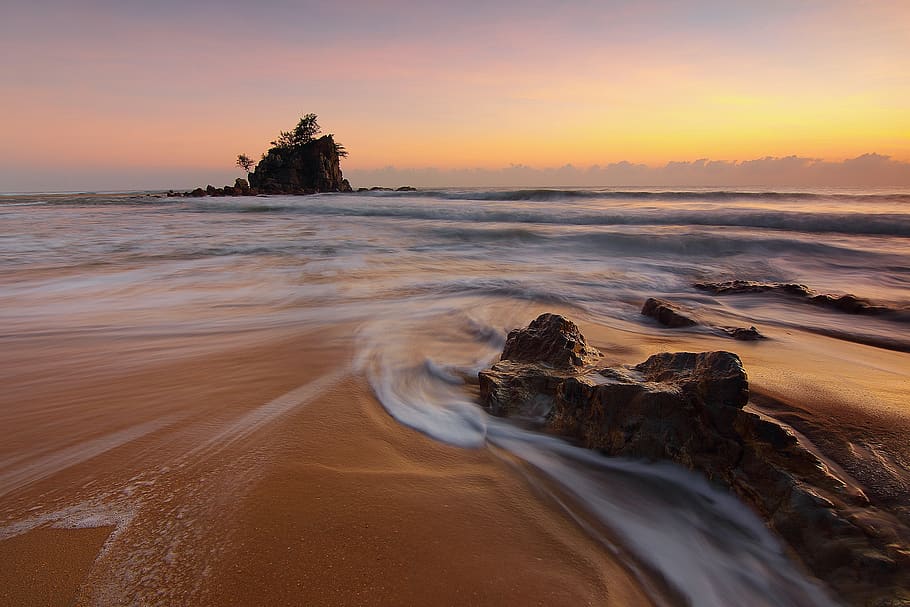 Water Wave Splashing on Shore, beach, dawn, landscape, nature HD wallpaper