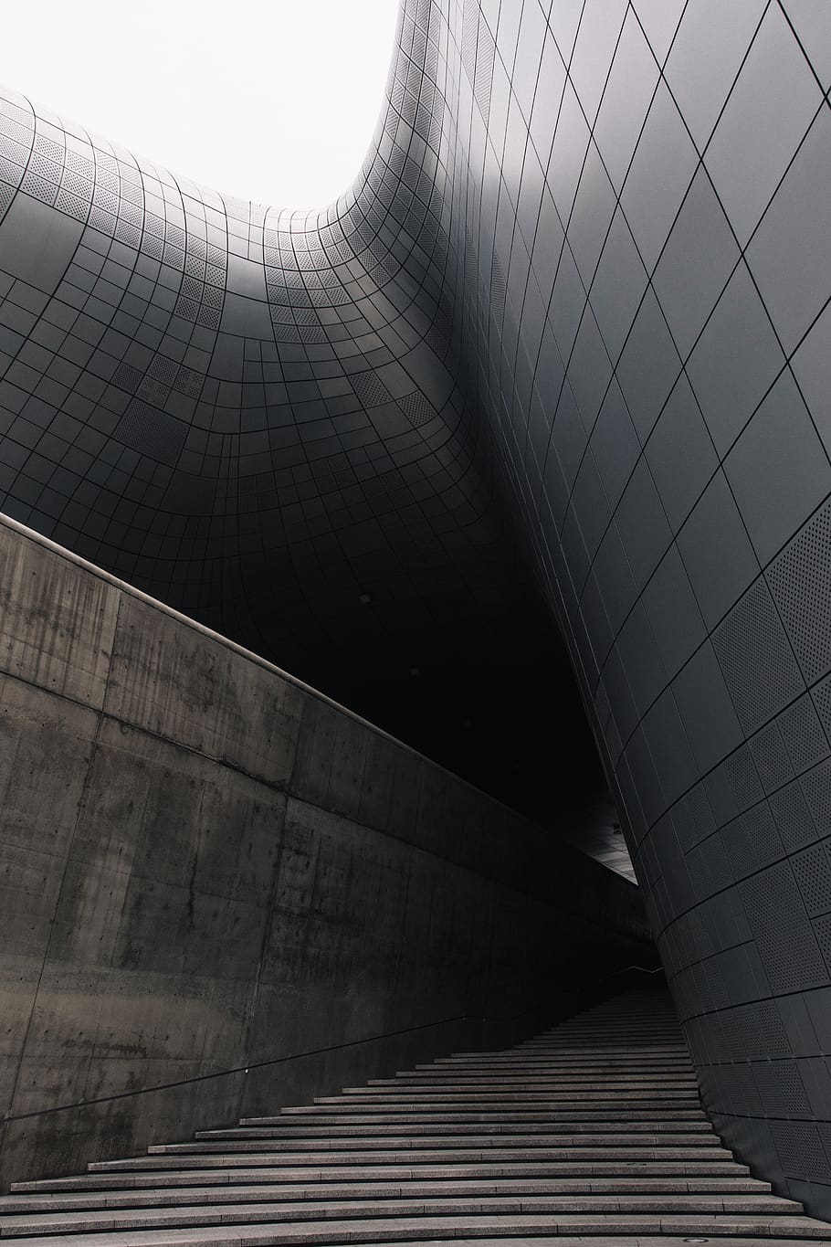 stair between grey building, architecture, built structure, building exterior HD wallpaper
