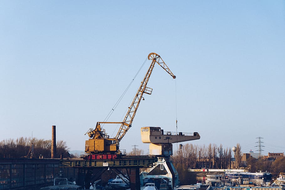 construction crane, building, housing, condo, human, person HD wallpaper