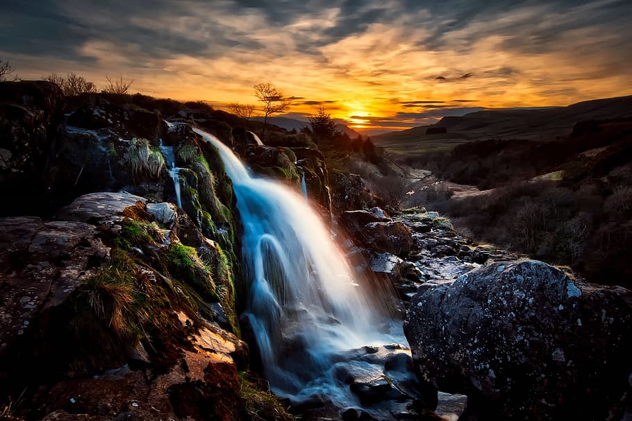 Panning Photography of Water Falls, boulders, cascade, clouds HD wallpaper