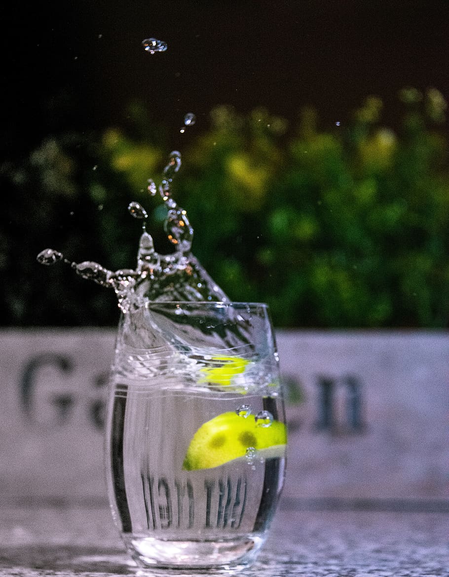 water, splash, drop, wet, splashing, aqua, clean, purity, lime HD wallpaper