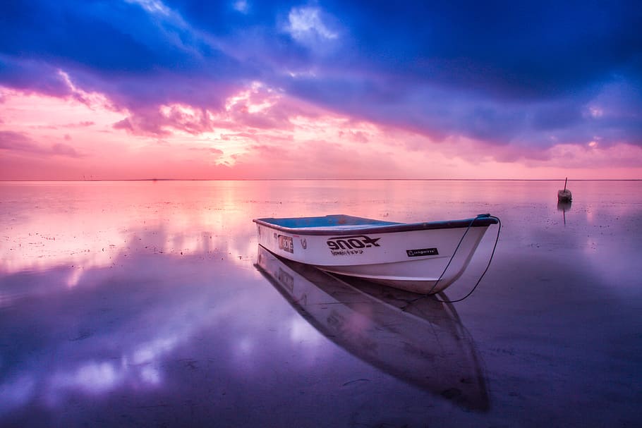 White Boat in Body of Water, beach, dawn, dusk, nature, ocean HD wallpaper
