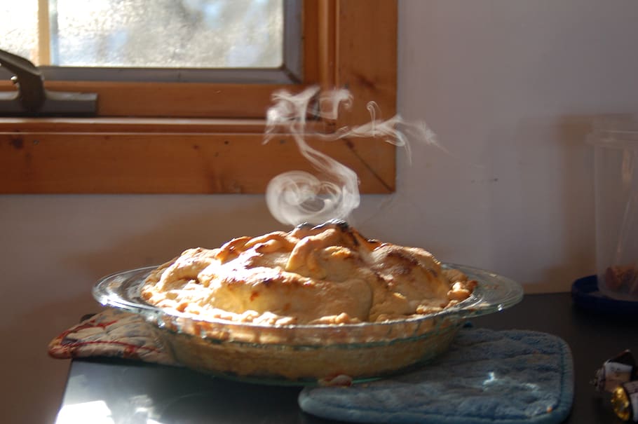 food, pie, food and drink, indoors, freshness, table, window HD wallpaper