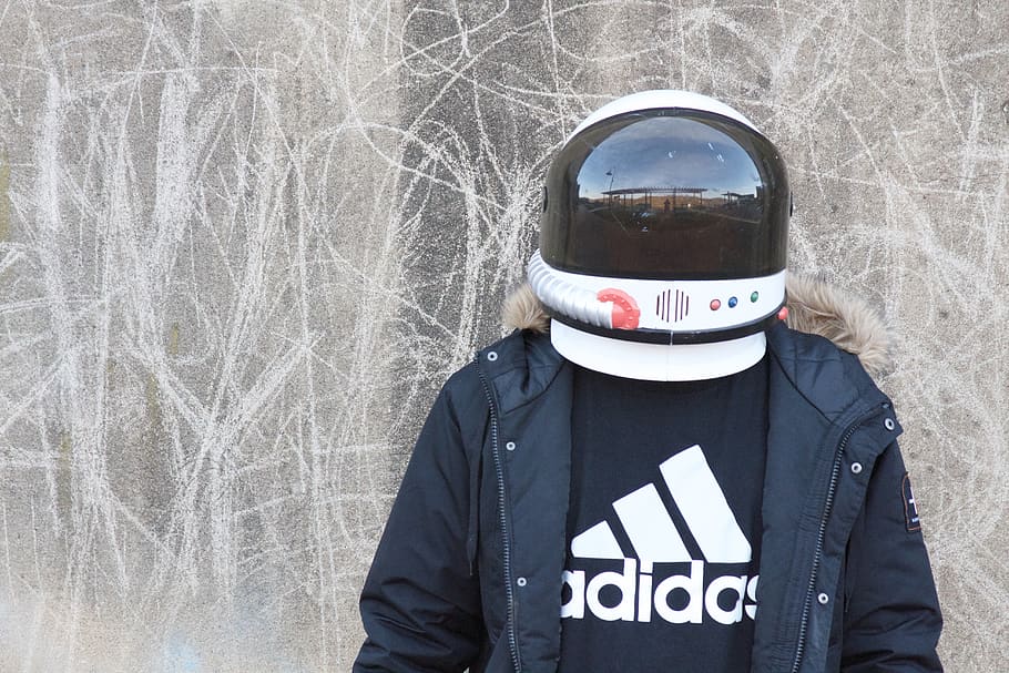 fun, adida, mask, helmet, portrait, wall, scracthy, building HD wallpaper