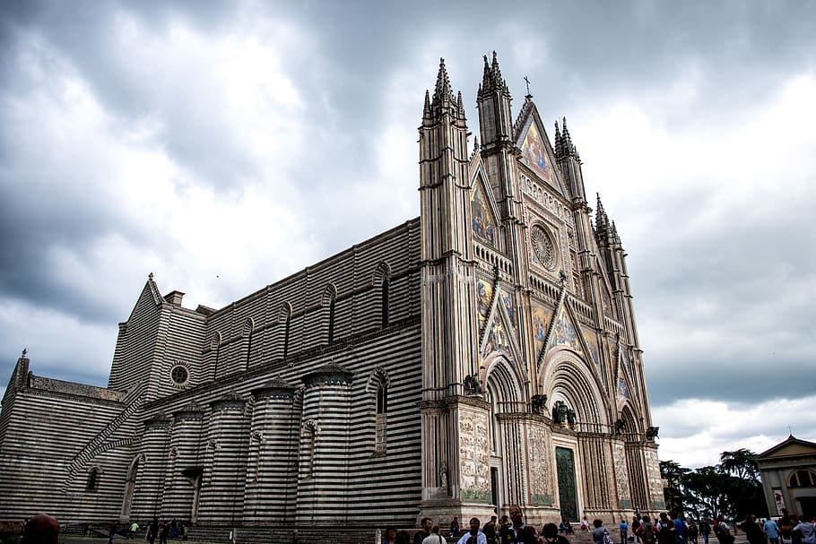 church, cloudy, impressive, building, huge, cathedral, people HD wallpaper