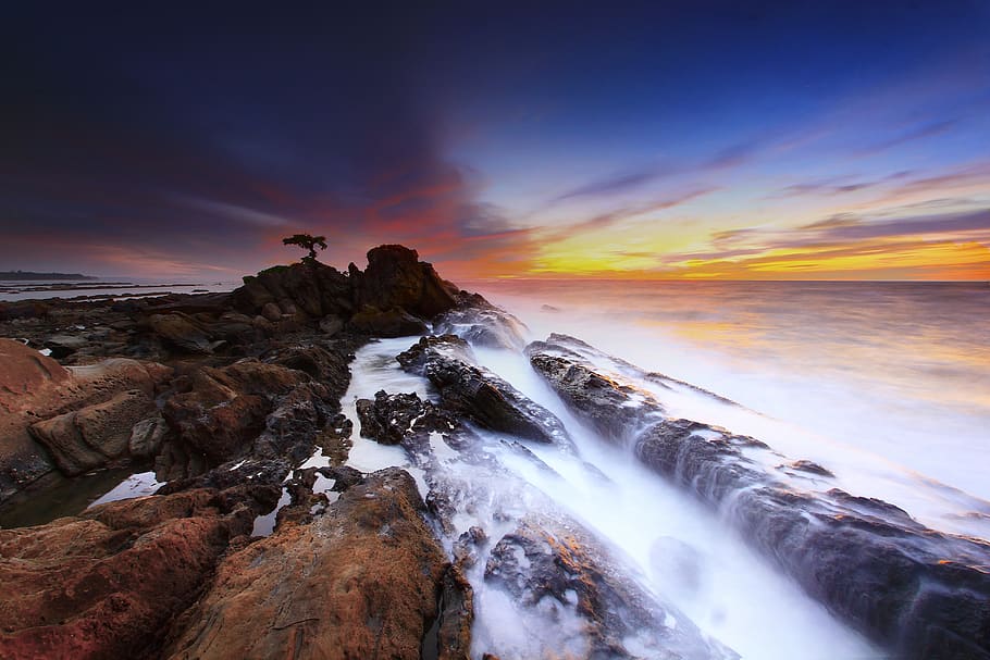 Worm's View Hair of Waterfall, beach, coast, dawn, nature, ocean HD wallpaper