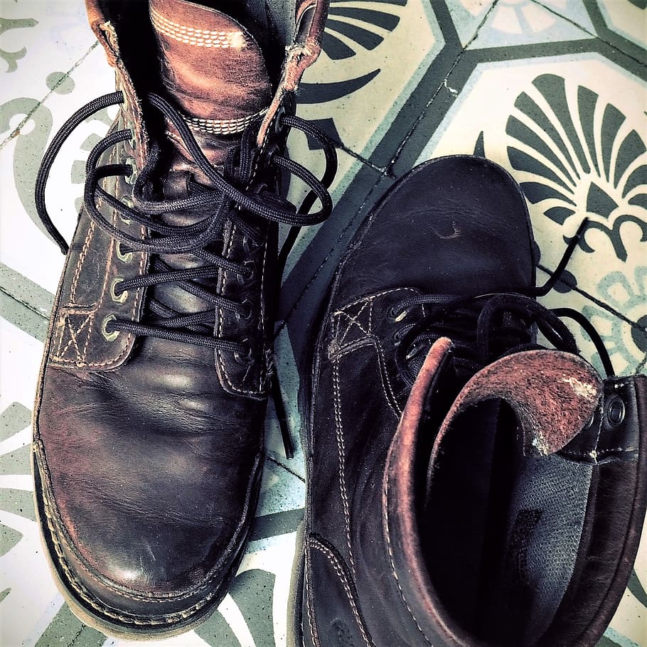 black timberland shoelaces