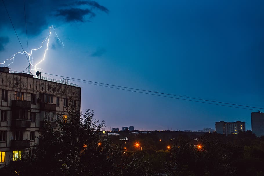 russia, moscow, building, light, flash, windows, trees, wires, HD wallpaper