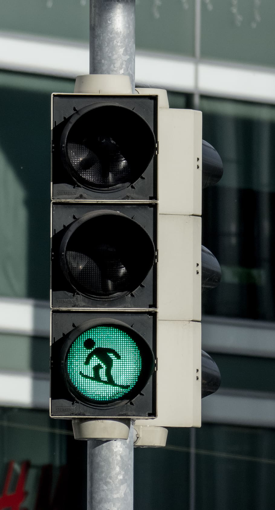traffic light, sign, stoplight, close-up, road signal, green light HD wallpaper