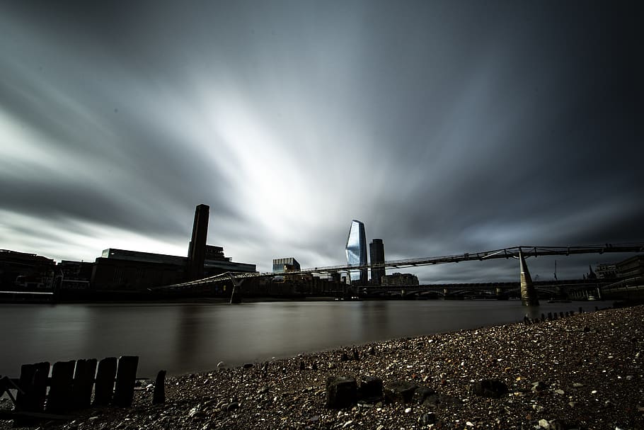 bridge under white sjy, gravel, road, dirt road, city of london HD wallpaper