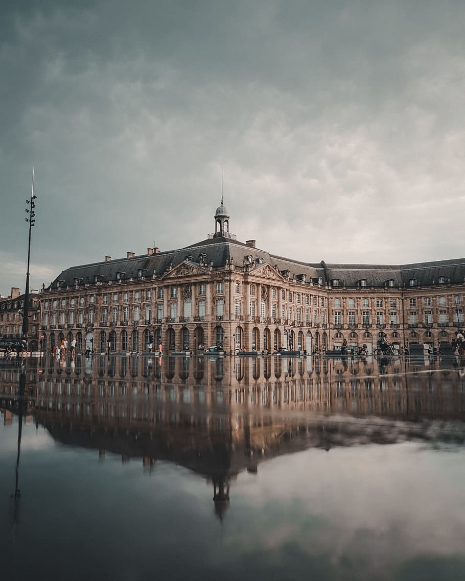 reflective photography of ancient building, water, cloud, architecture HD wallpaper