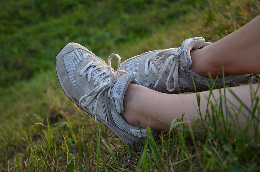 human body part, one person, human leg, grass, plant, leisure activity HD wallpaper